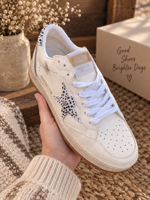 Spotted Star Vintage Sneakers ⭐